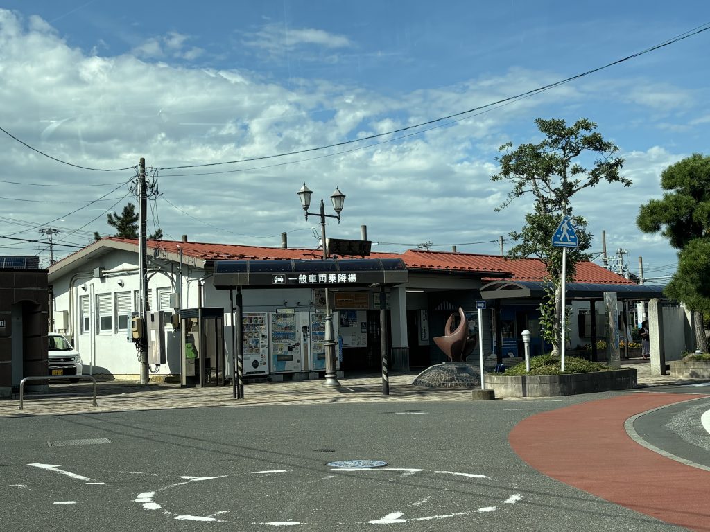 矢本駅　徒歩6分(450ｍ)